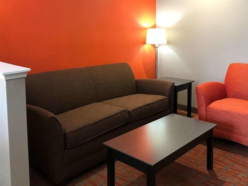 Quality Inn & Suites Fresno Northwest Экстерьер фото