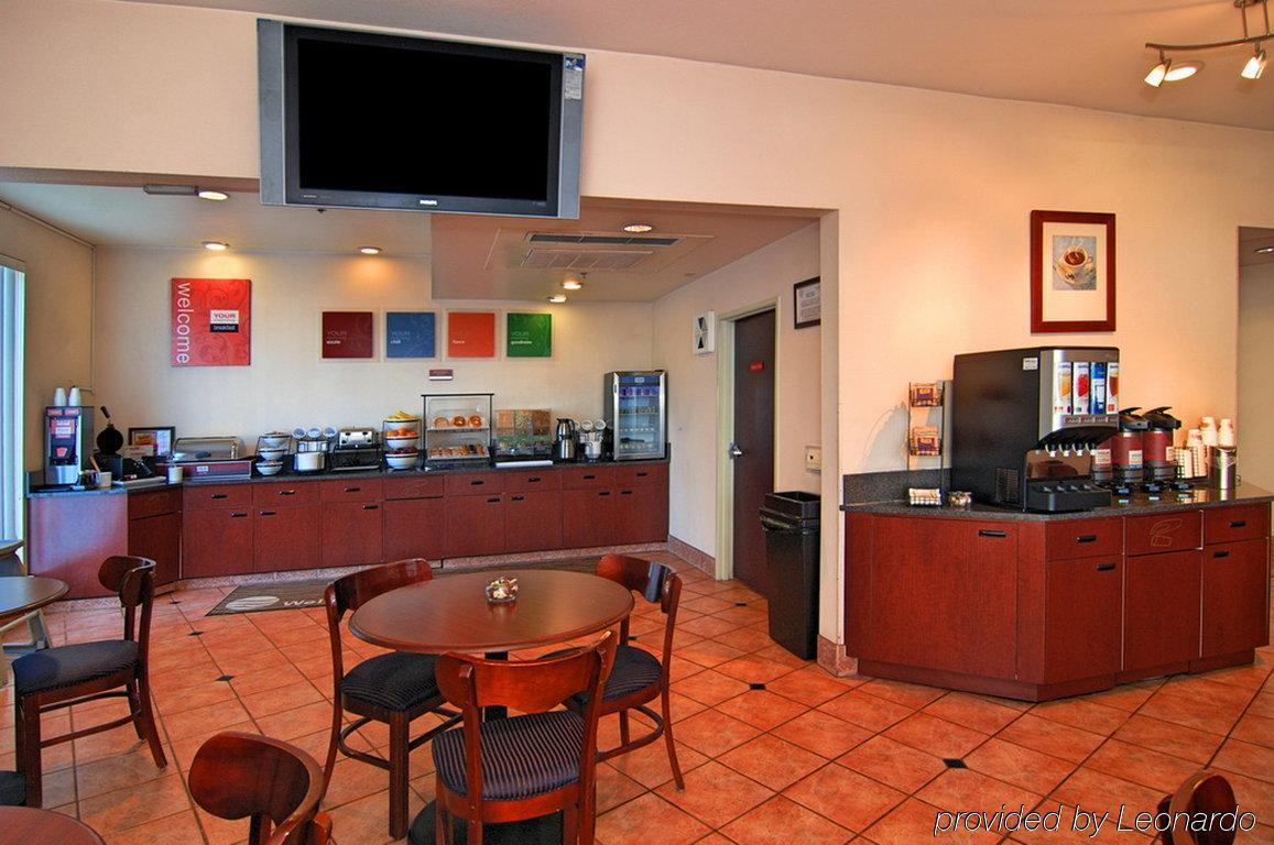 Quality Inn & Suites Fresno Northwest Экстерьер фото